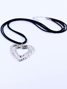 DOUBLE HEART-SHAPED BROWN LEATHER LONG NECKLACE