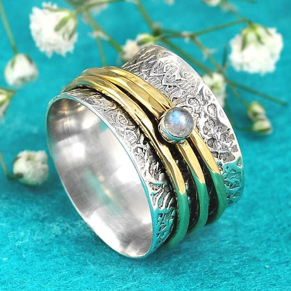 🎁Moonstone Meditation Ring