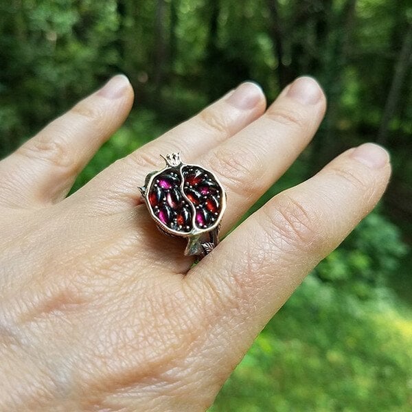 🎁Pomegranate Ring